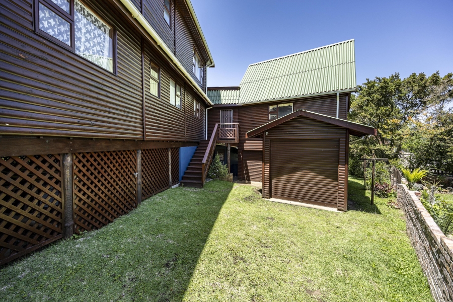10 Bedroom Property for Sale in Cintsa East Eastern Cape